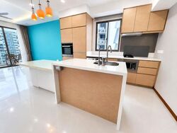 Waterfront Gold (D16), Condominium #610393941